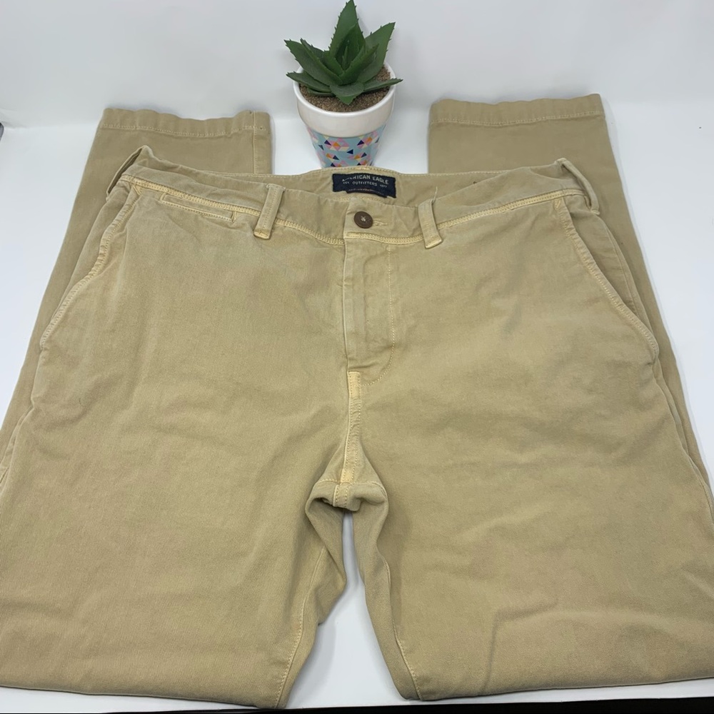 Men's American Eagle Khaki Pants